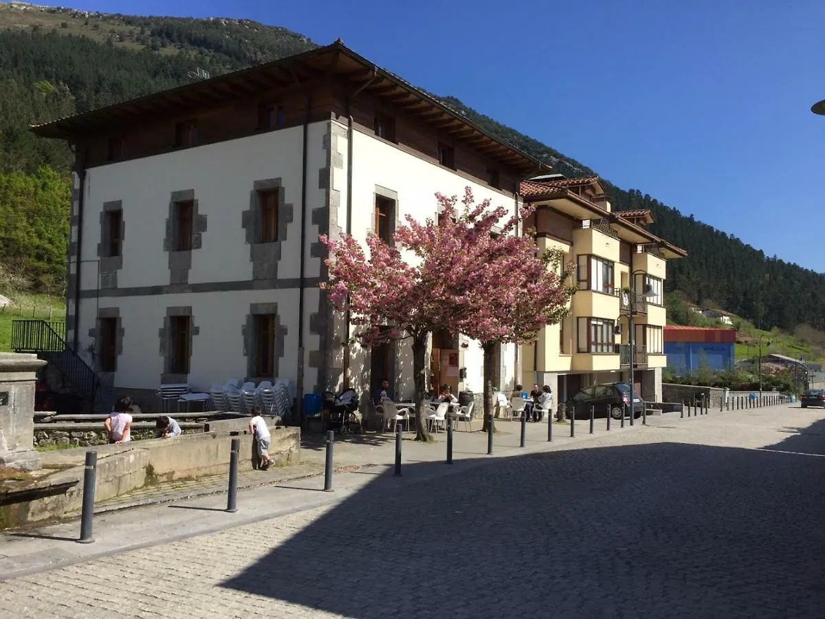 Ubilla Aterpetxea Hotel Aulestia Guest house