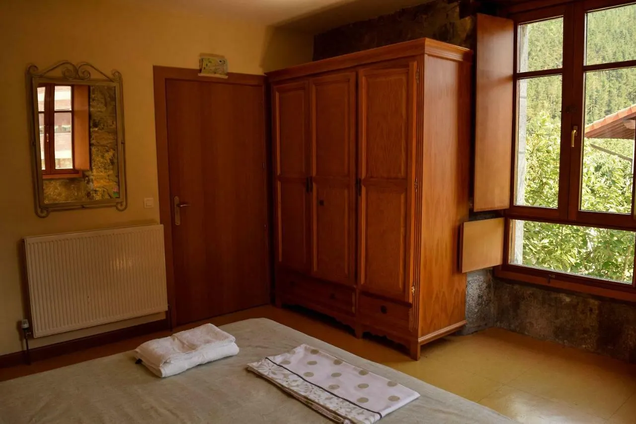 Guest house Ubilla Aterpetxea Hotel Aulestia